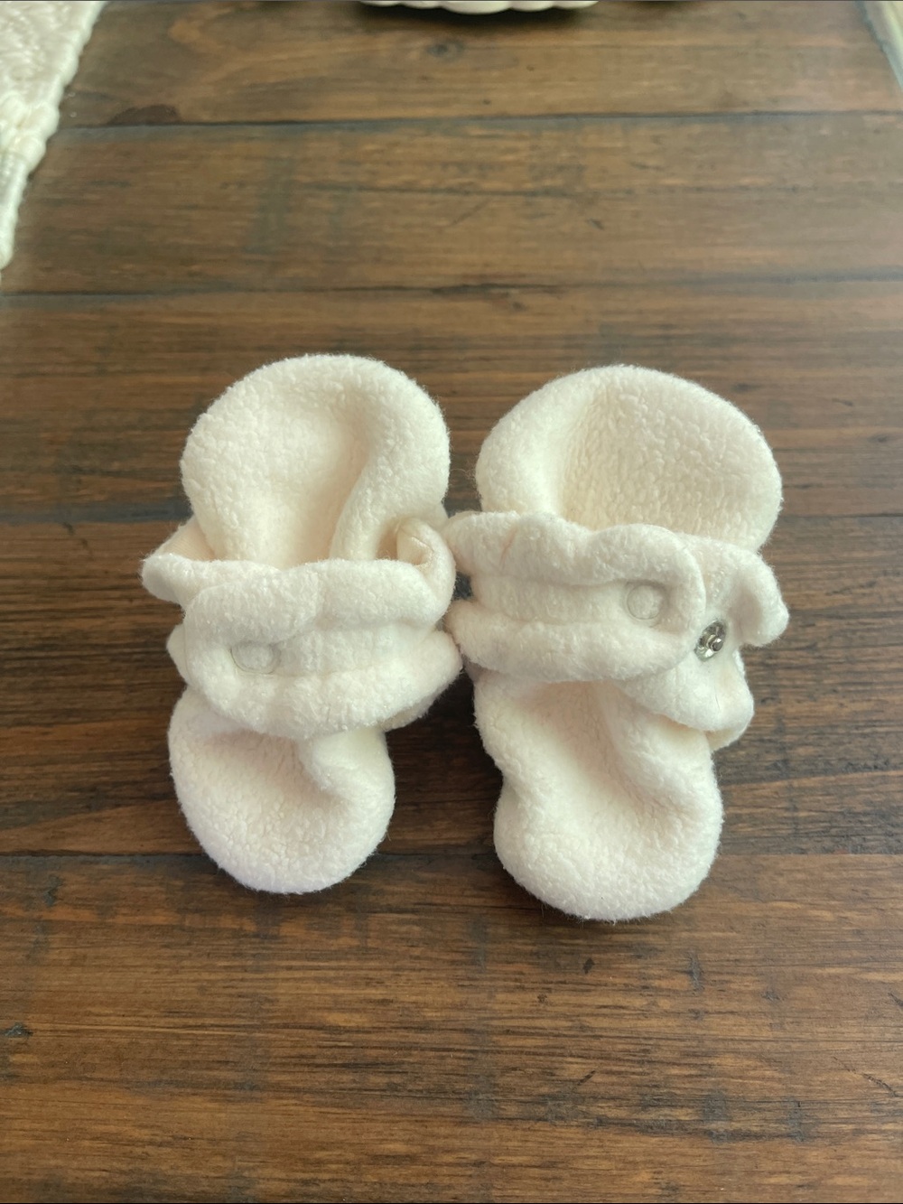 Zutano Cream Plush Baby Booties